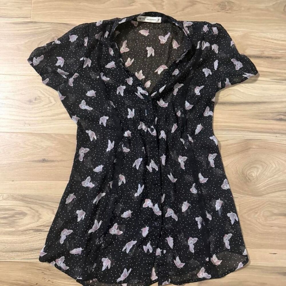 Kirra black blouse aop butterfly button up nature Size medium